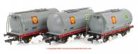 R60260 Hornby TTA Tank Wagon Triple Pack - Shell-Mex - Era 8